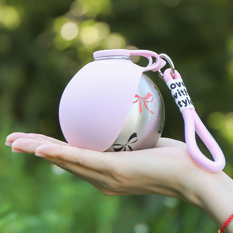 🐾 Foldable Pet Water Bottle for Travel – Portable Stainless Steel Hydration Bottle with Silicone Bowl