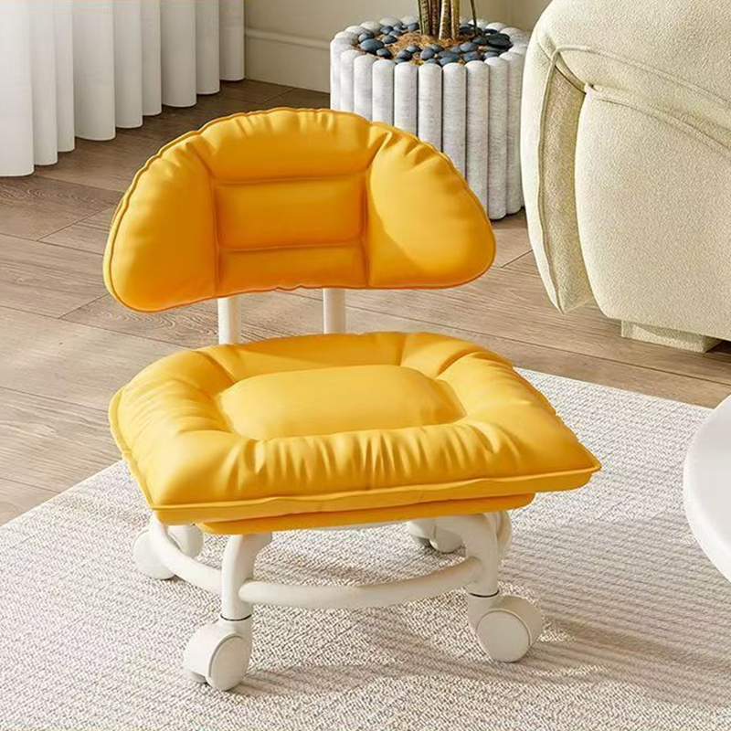 ⚡⚡⚡LAST 44 PCS LEFT!!! 🪑50% OFF NOW! ⏰ Rolling Low Stool with Backrest – Padded seat & silent casters – Perfect for workshops, garages or studios – comfortable and mobile 🛠️✨